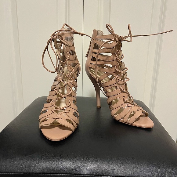 Nine West heels - Picture 1 of 4